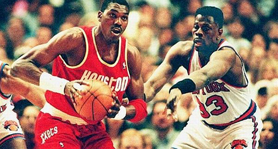 ewing_olajuwon_afp1